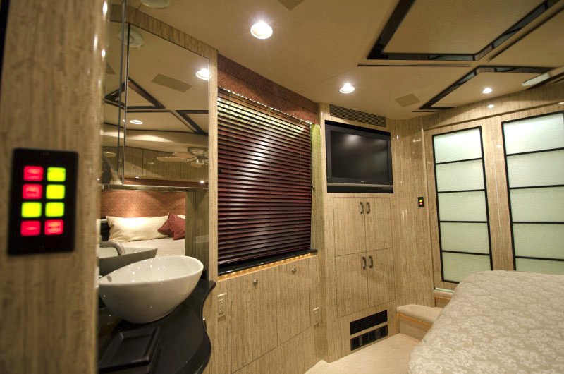 2008 Prevost Marathon XLII For Sale