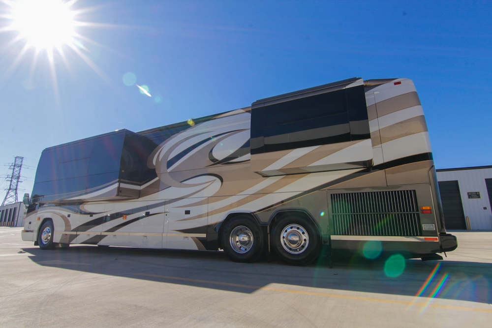 2008 Prevost Millennium  H3-45 For Sale