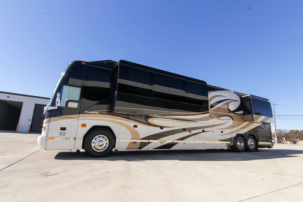 2008 Prevost Millennium  H3-45 For Sale