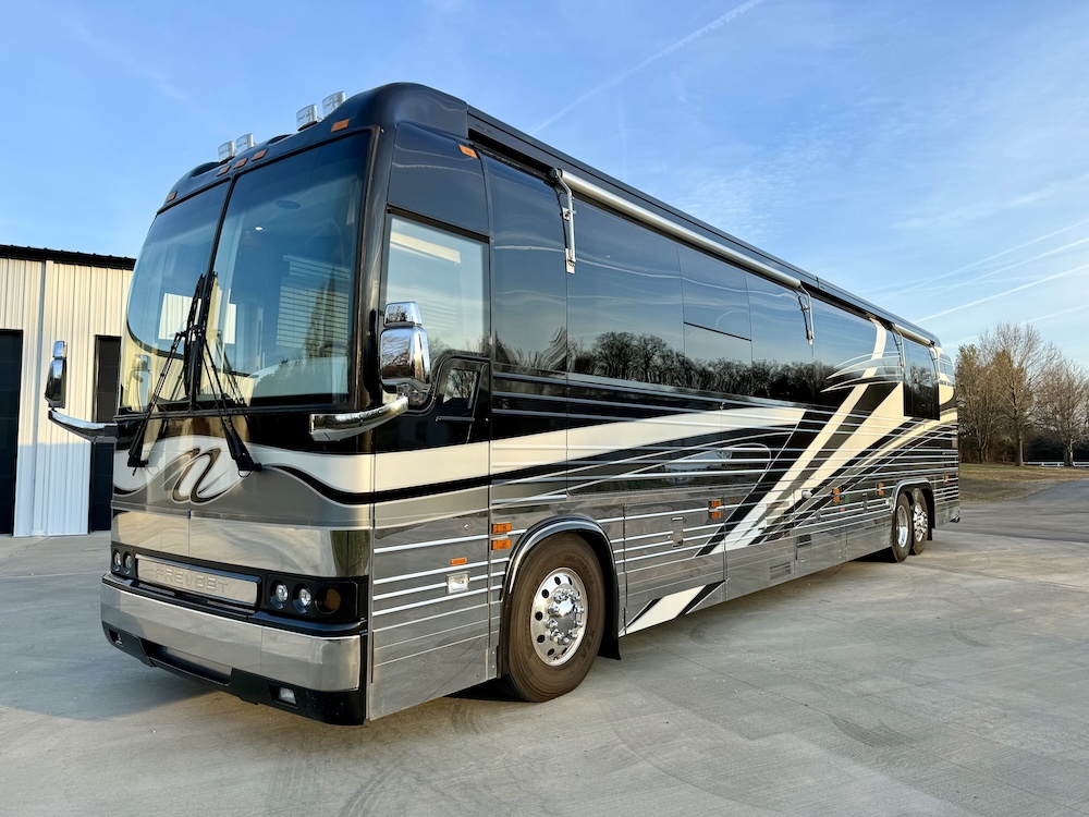 2004 Prevost Royale XLII For Sale