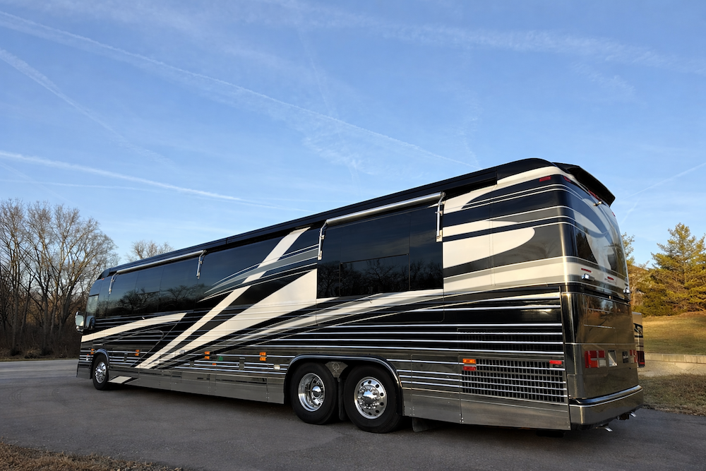 2004 Prevost Royale XLII For Sale