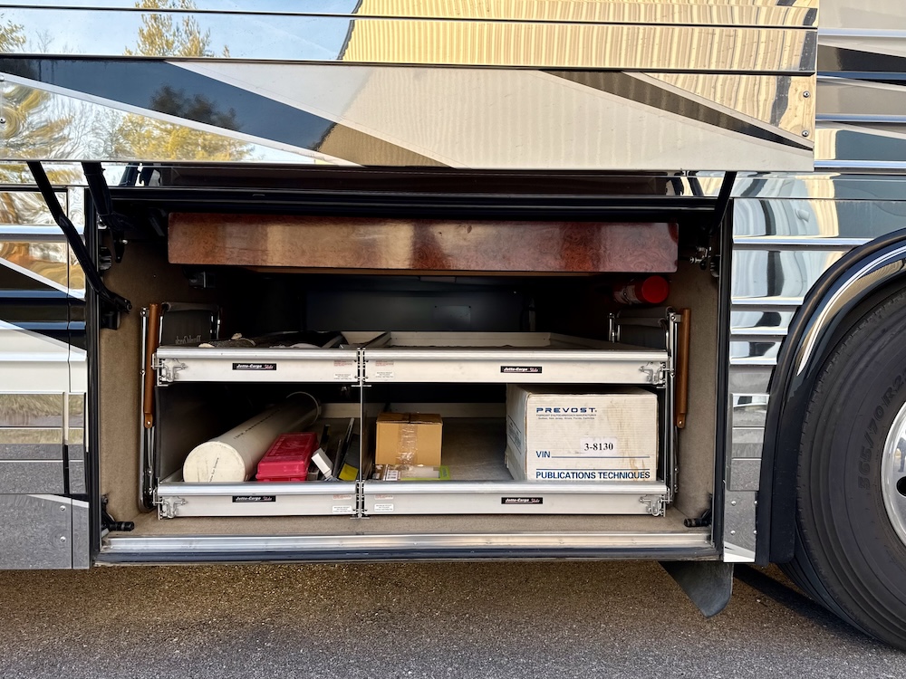 2004 Prevost Royale XLII For Sale