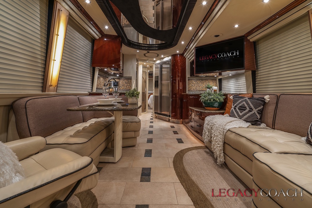 2008 Prevost Country Coach XLII For Sale