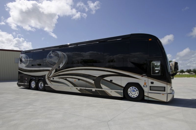 2009 Prevost Amadas H3-45