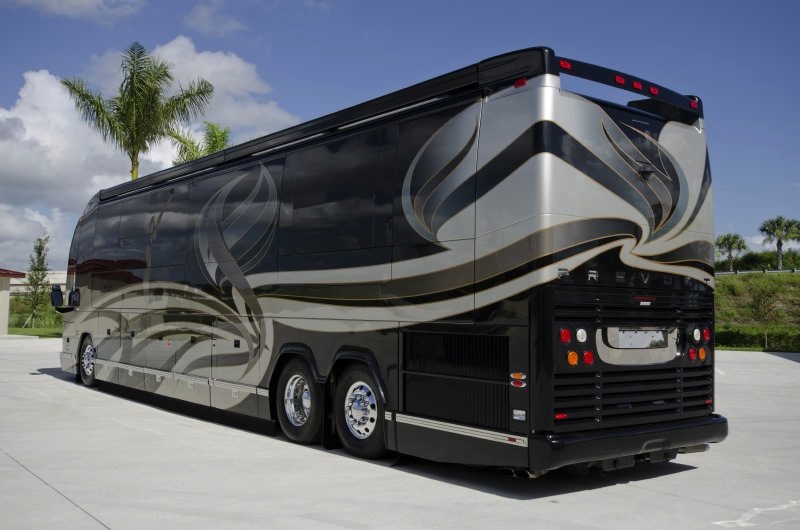 2009 Prevost Amadas H3-45