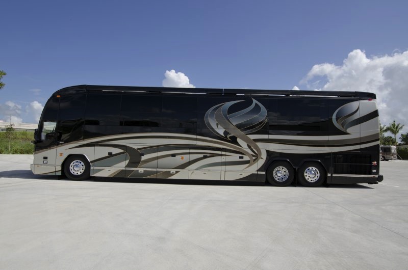 2009 Prevost Amadas H3-45