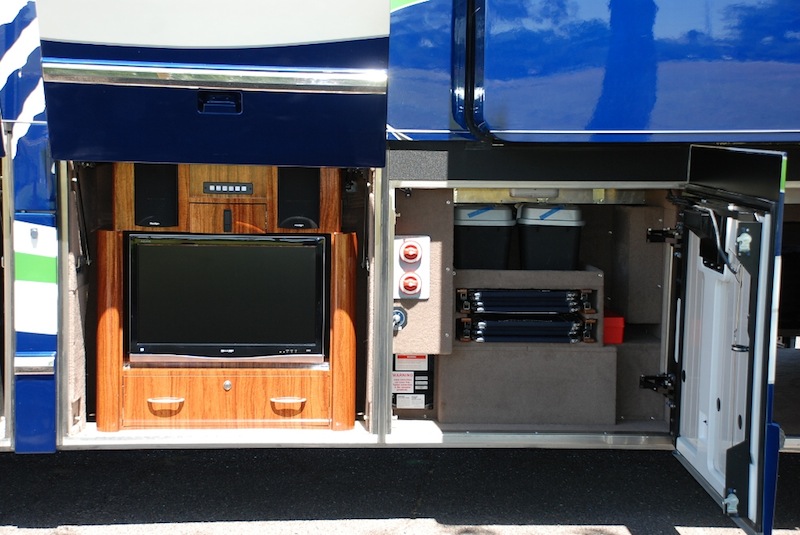2009 Prevost Marathon H3-45