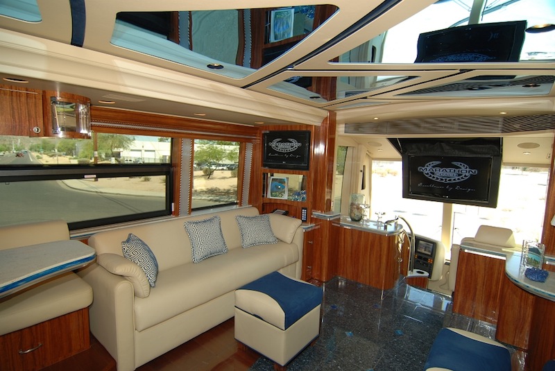 2009 Prevost Marathon H3-45