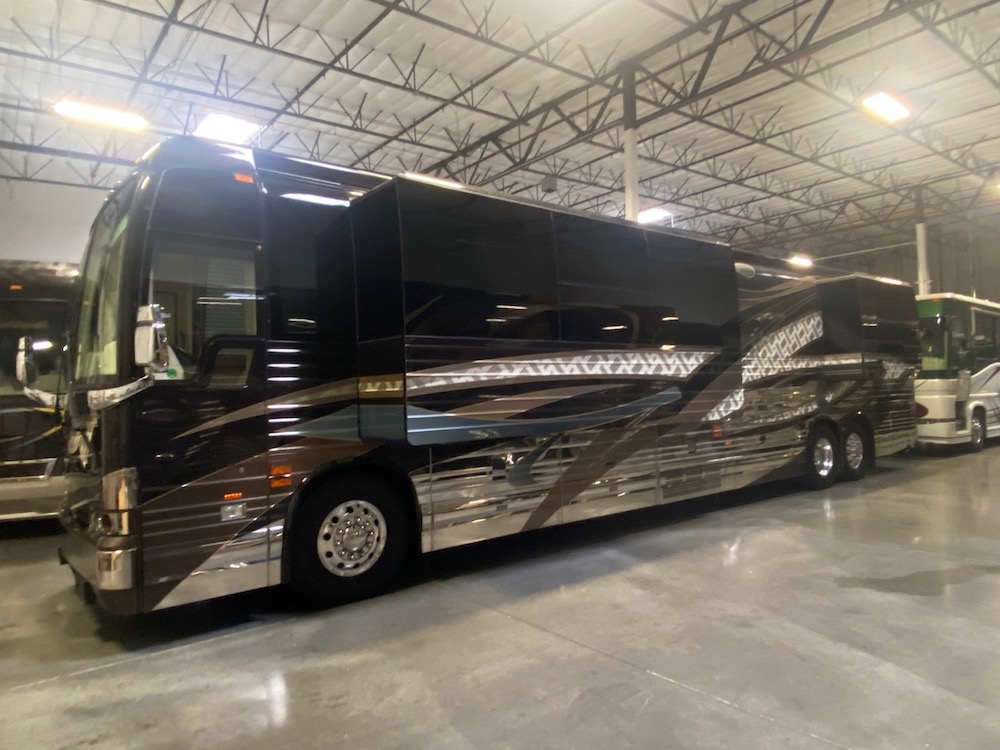 2009 Prevost Country Coach XLII For Sale