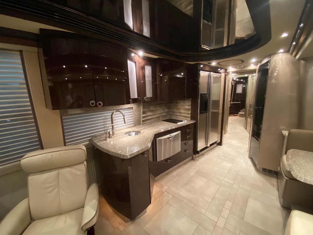 2009 Prevost Country Coach XLII For Sale