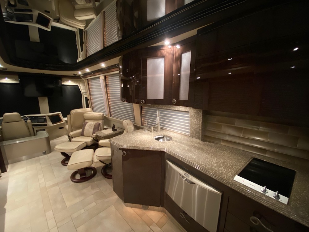 2009 Prevost Country Coach XLII For Sale