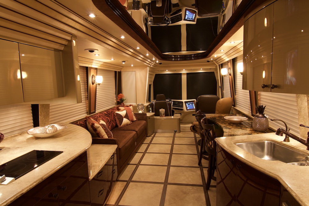 2009 Prevost Country Coach XLII For Sale