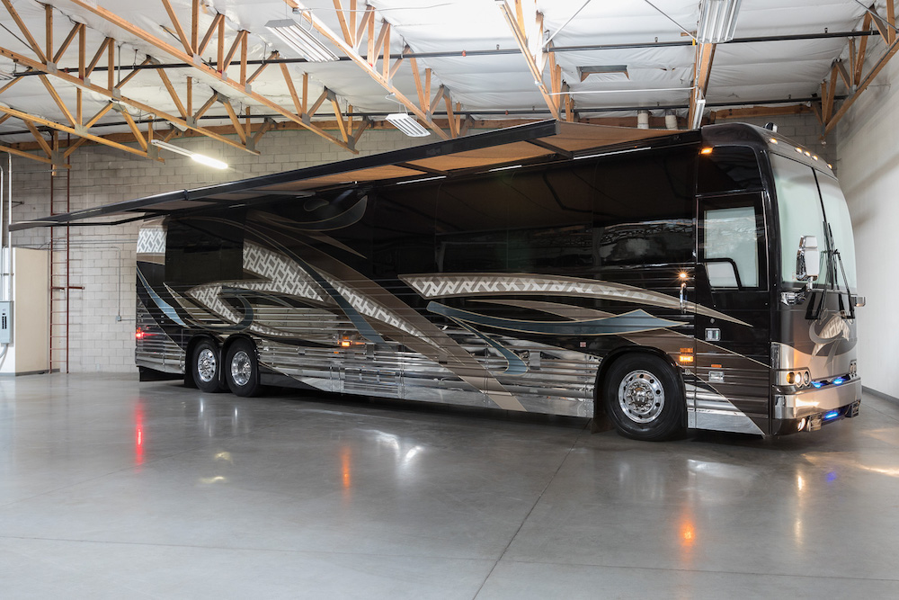 2009 Prevost Country Coach XLII For Sale