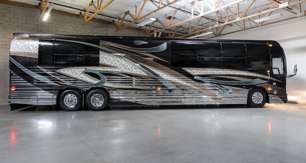 2009 Prevost Country Coach XLII For Sale