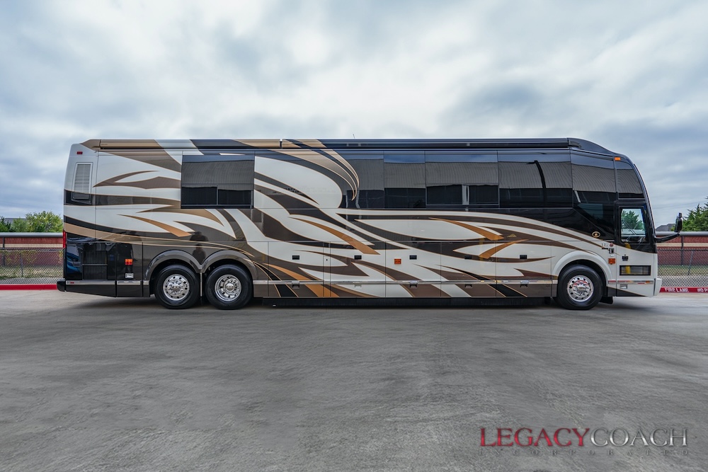 2009 Prevost Featherlite H3-45 For Sale