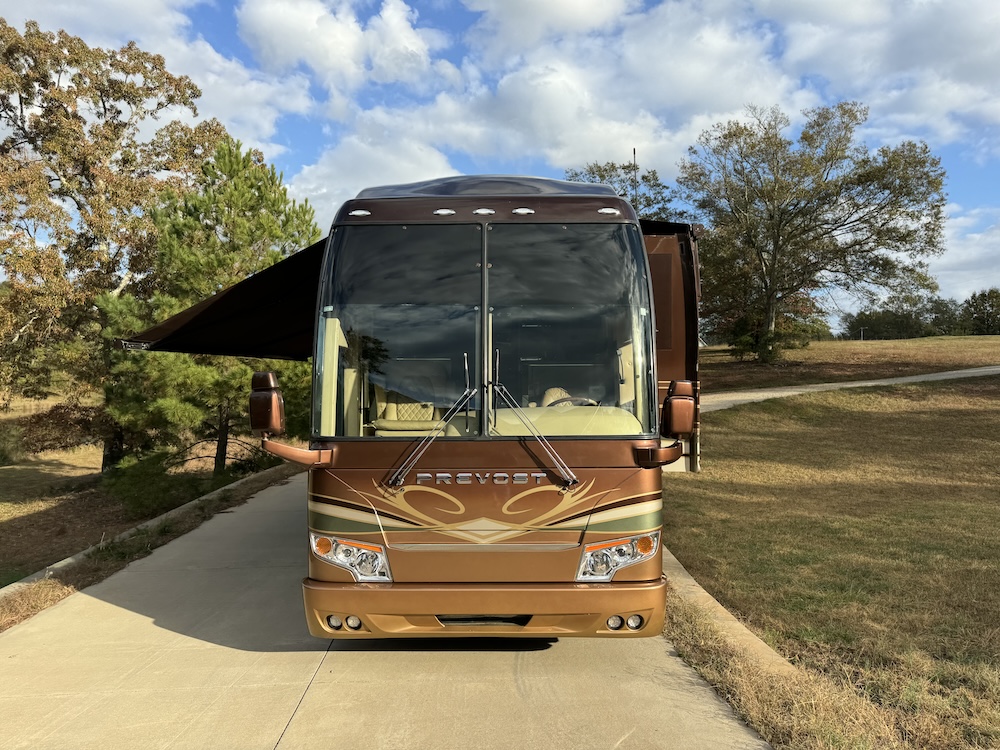 2009 Prevost Featherlite H3-45 For Sale