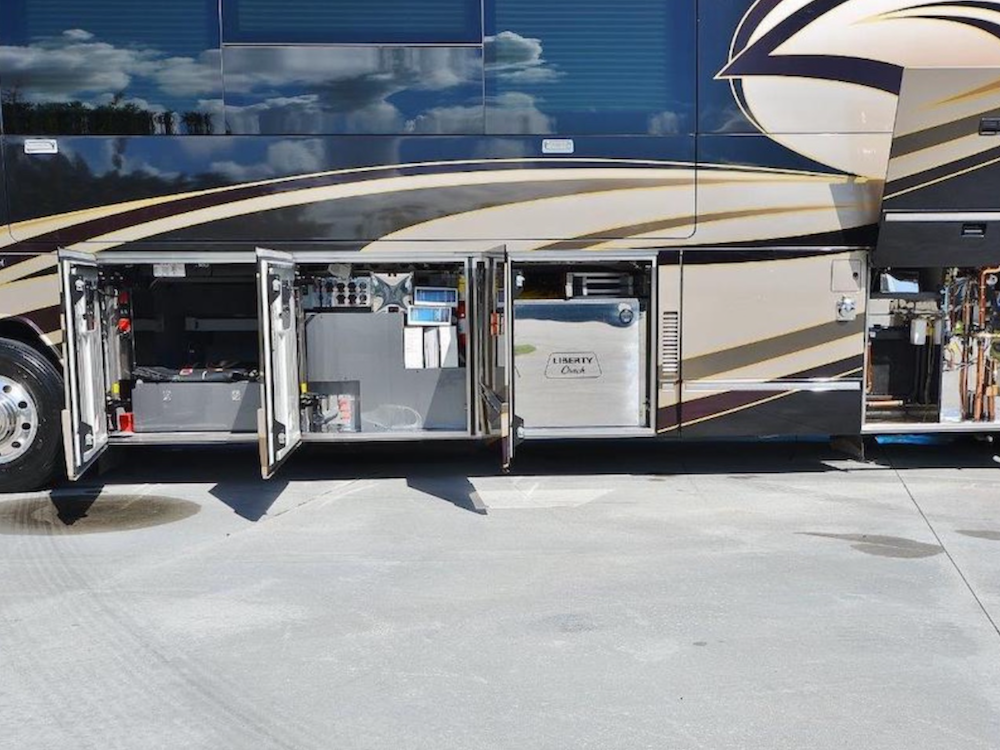 2008 Prevost  H3-45 For Sale