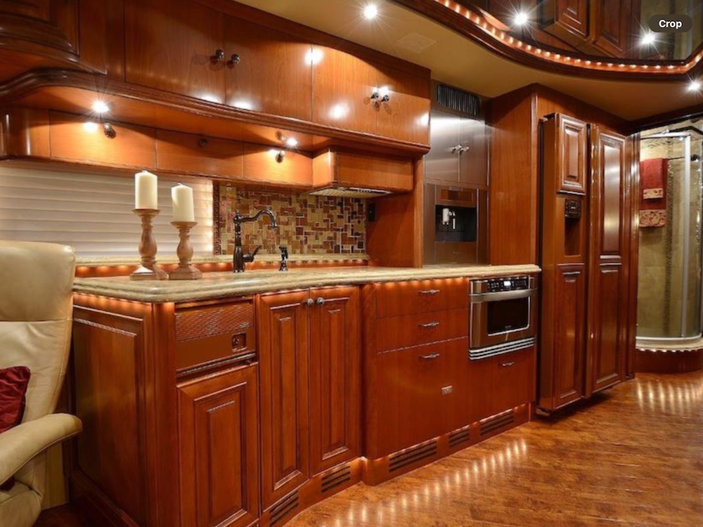 2008 Prevost  H3-45 For Sale