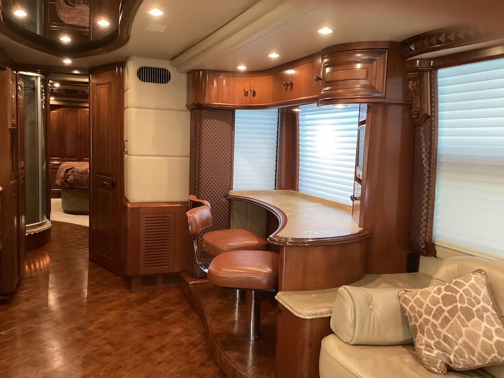 2008 Prevost  H3-45 For Sale
