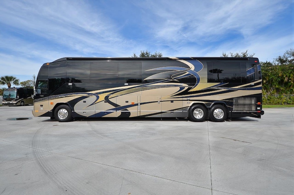 2009 Prevost Liberty H3-45 For Sale