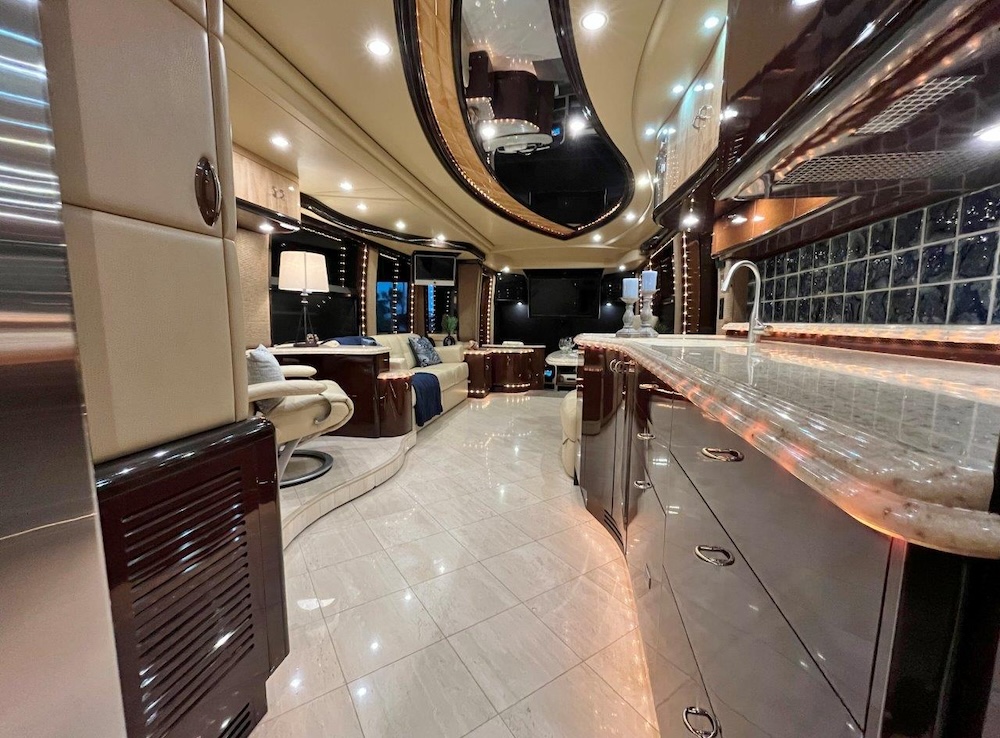 2009 Prevost Liberty H3-45 For Sale