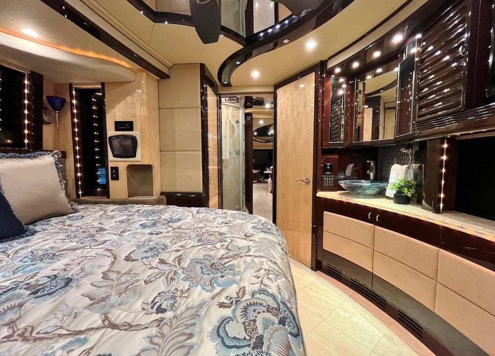 2009 Prevost Liberty H3-45 For Sale