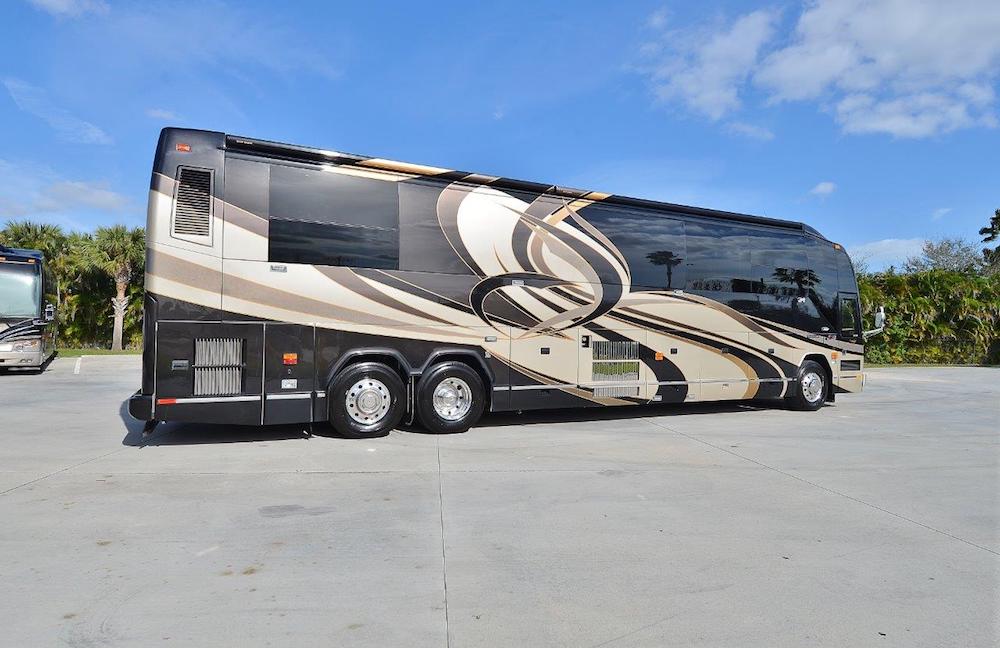 2009 Prevost Liberty H3-45 For Sale