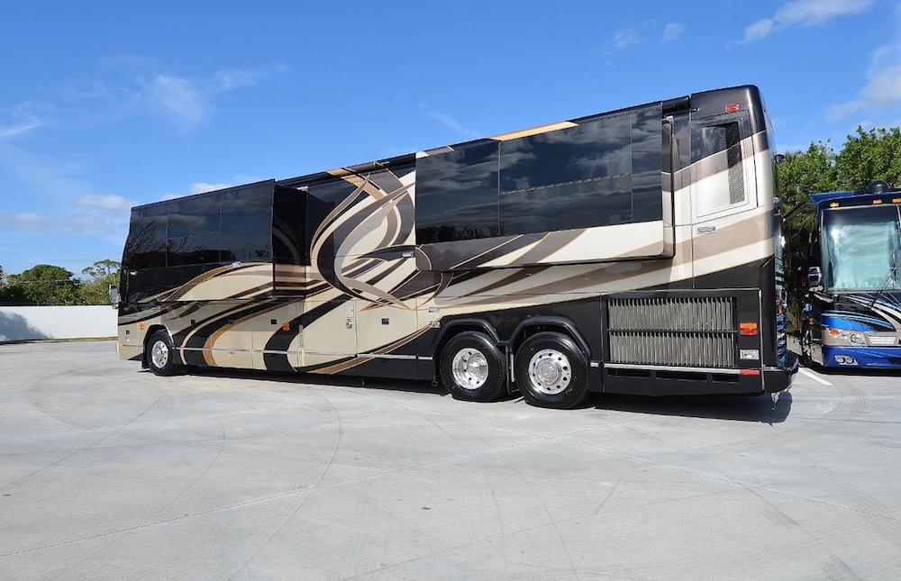 2009 Prevost Liberty H3-45 For Sale