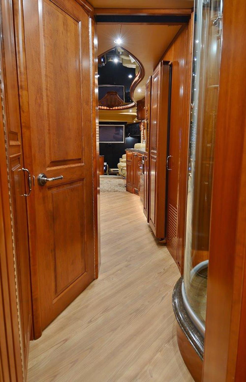 2009 Prevost Liberty H3-45 For Sale