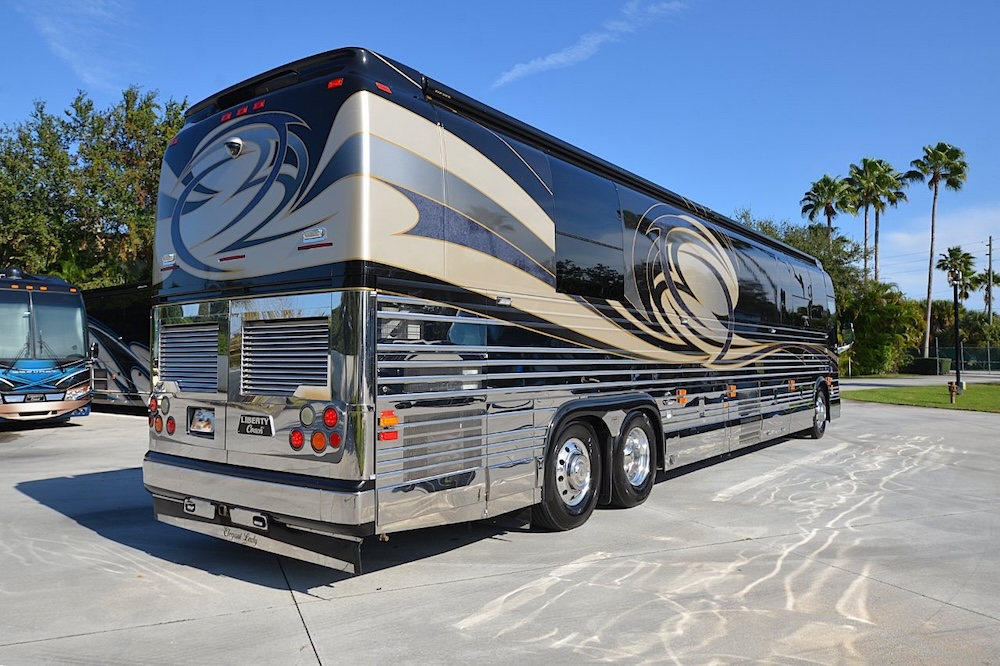 2009 Prevost Liberty XLII For Sale