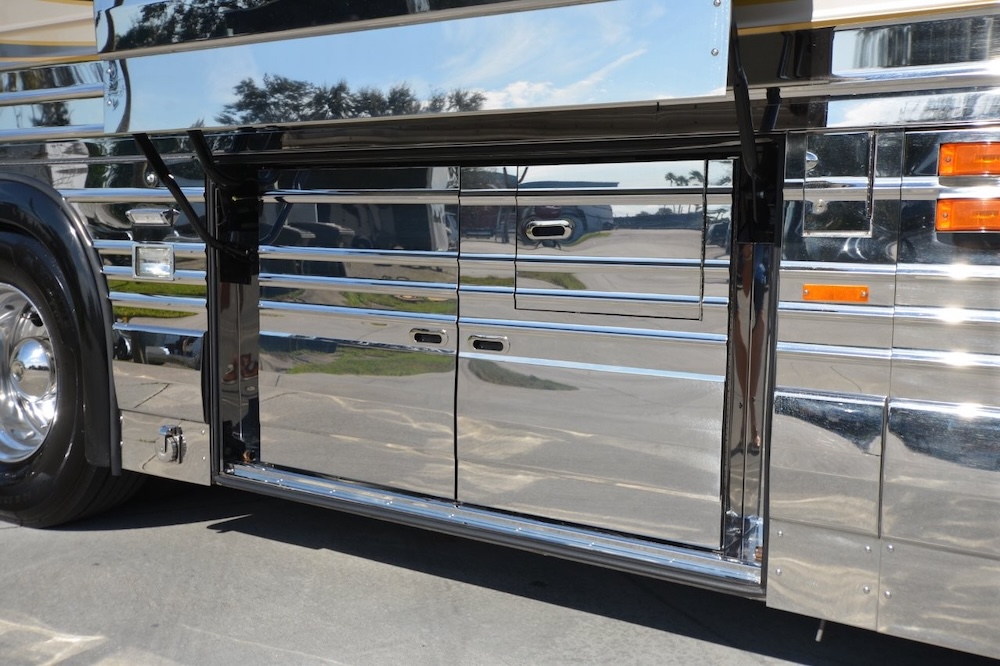 2009 Prevost Liberty XLII For Sale