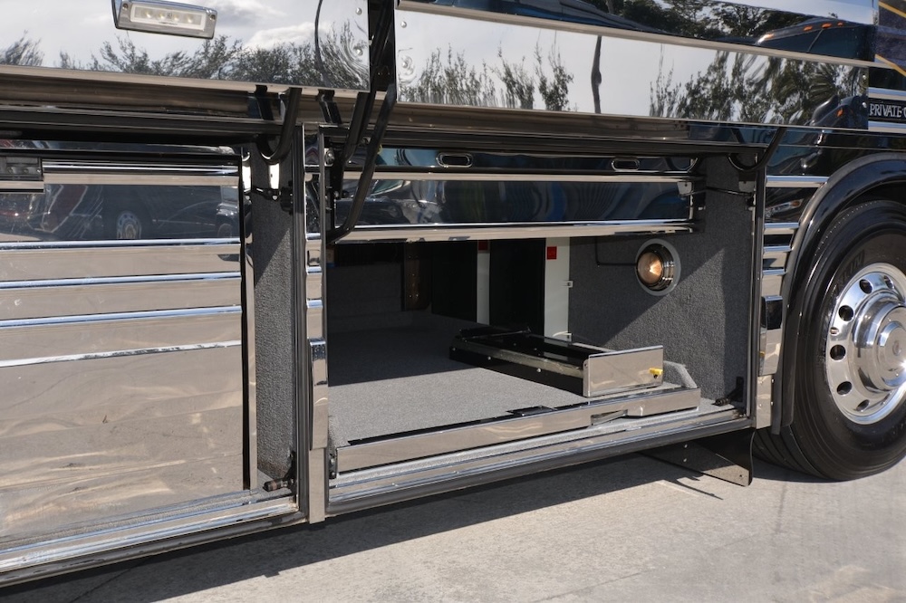 2009 Prevost Liberty XLII For Sale