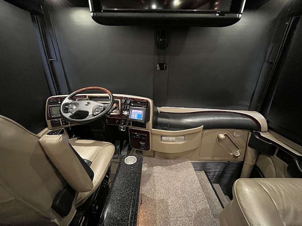 2009 Prevost Liberty XLII For Sale
