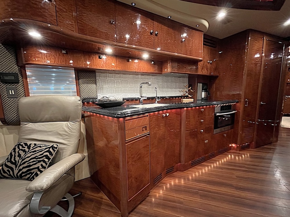 2009 Prevost Liberty XLII For Sale