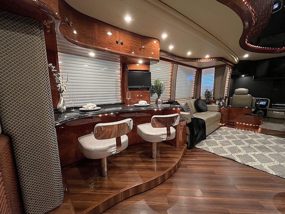 2009 Prevost Liberty XLII For Sale