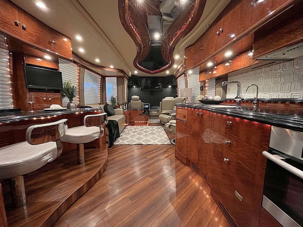 2009 Prevost Liberty XLII For Sale