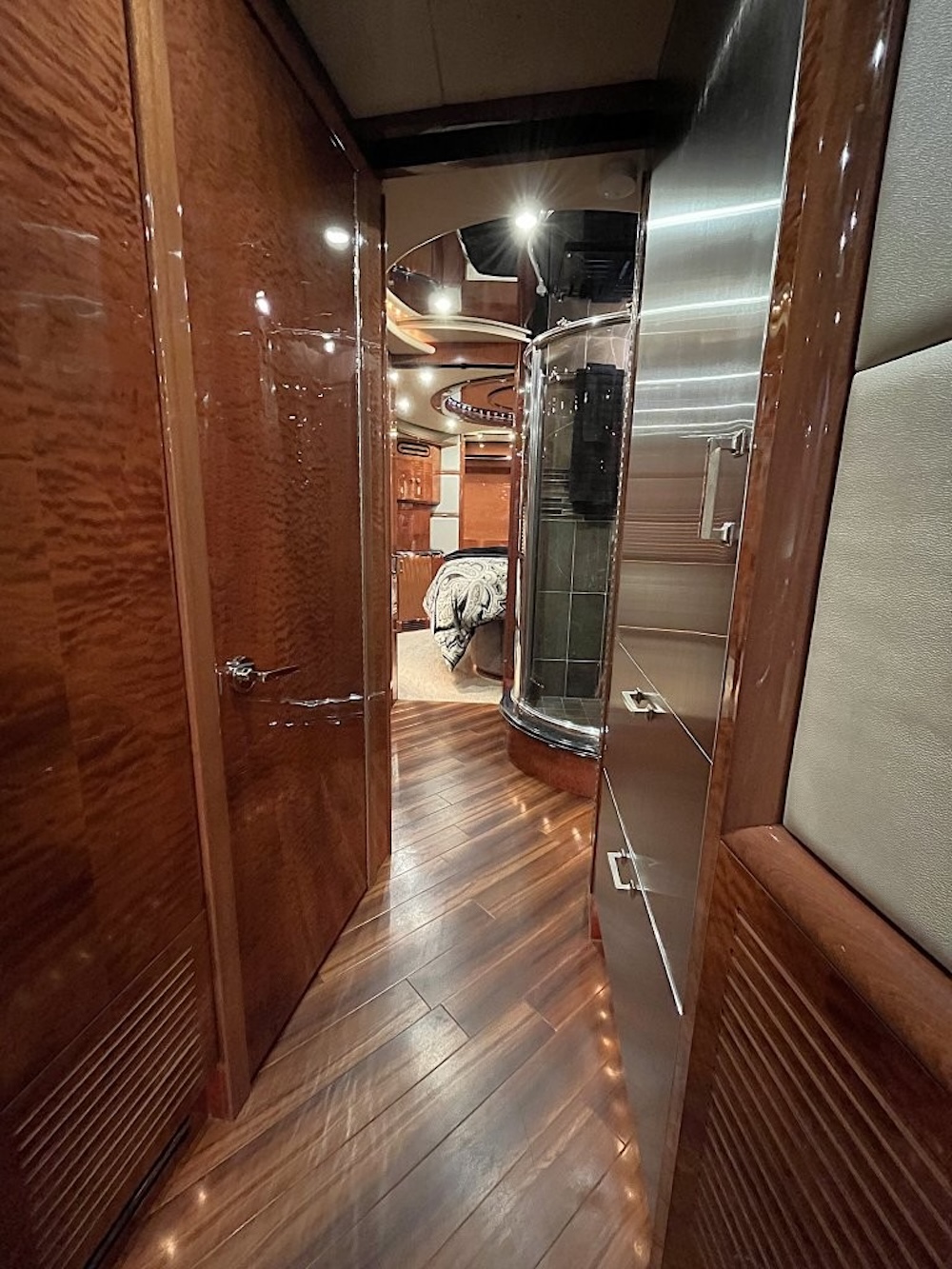 2009 Prevost Liberty XLII For Sale
