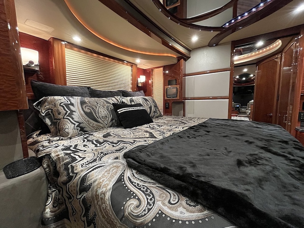 2009 Prevost Liberty XLII For Sale