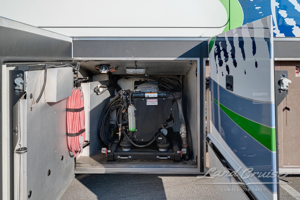 2009 Prevost Marathon  H3-45 For Sale
