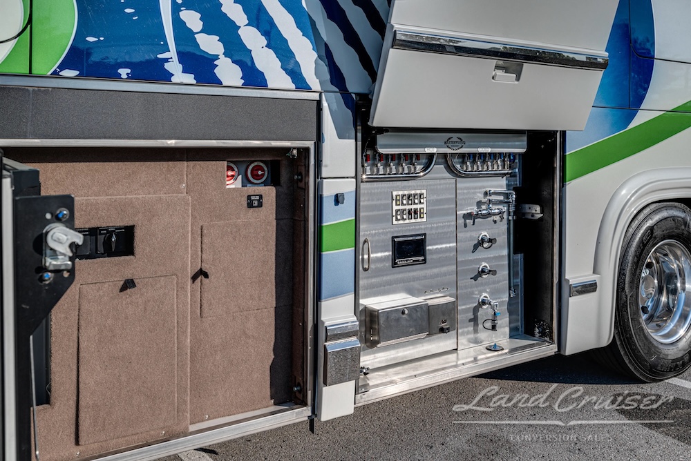 2009 Prevost Marathon  H3-45 For Sale
