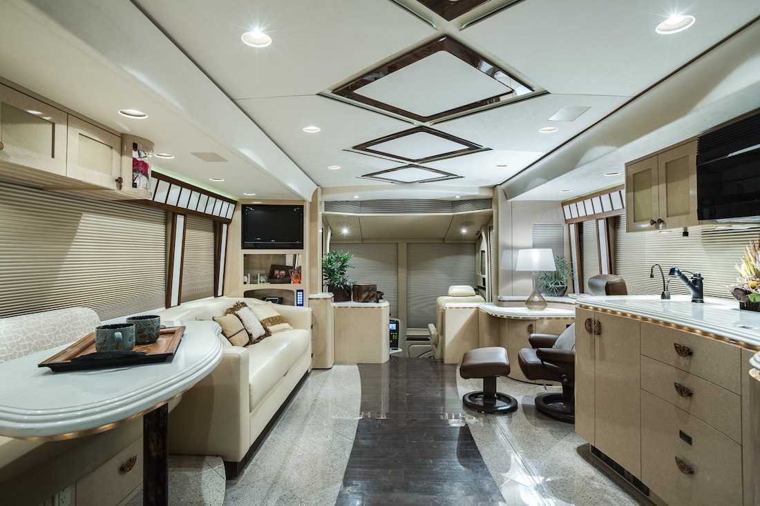 2009 Prevost Marathon H3-45 For Sale