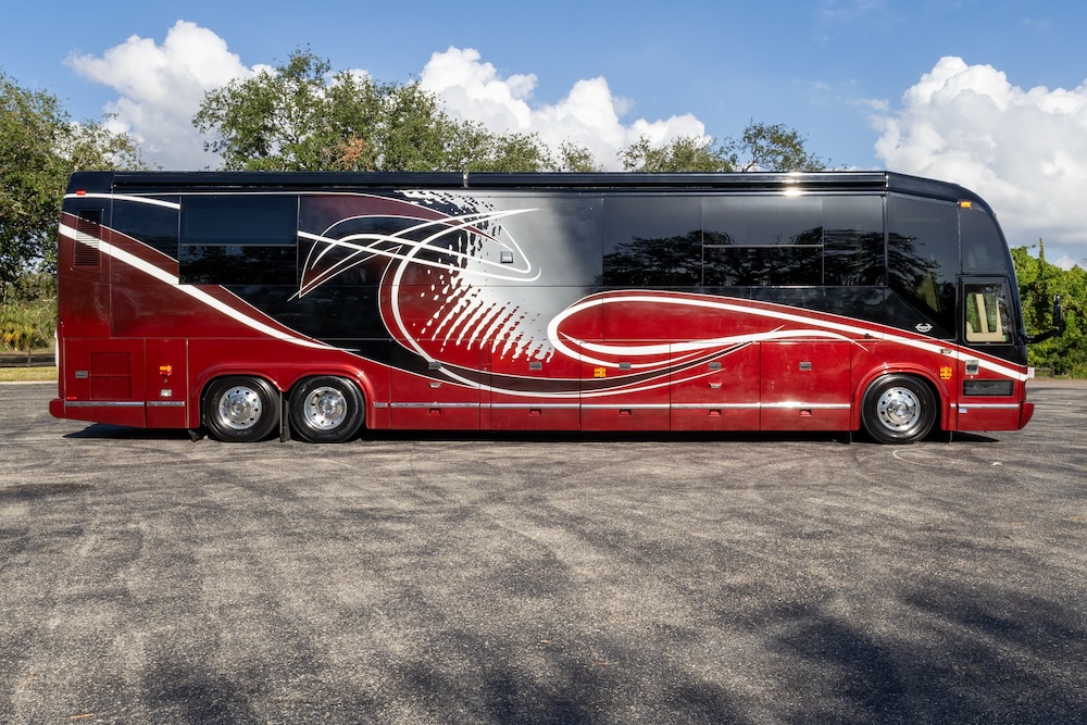 2009 Prevost Marathon  H3-45 For Sale