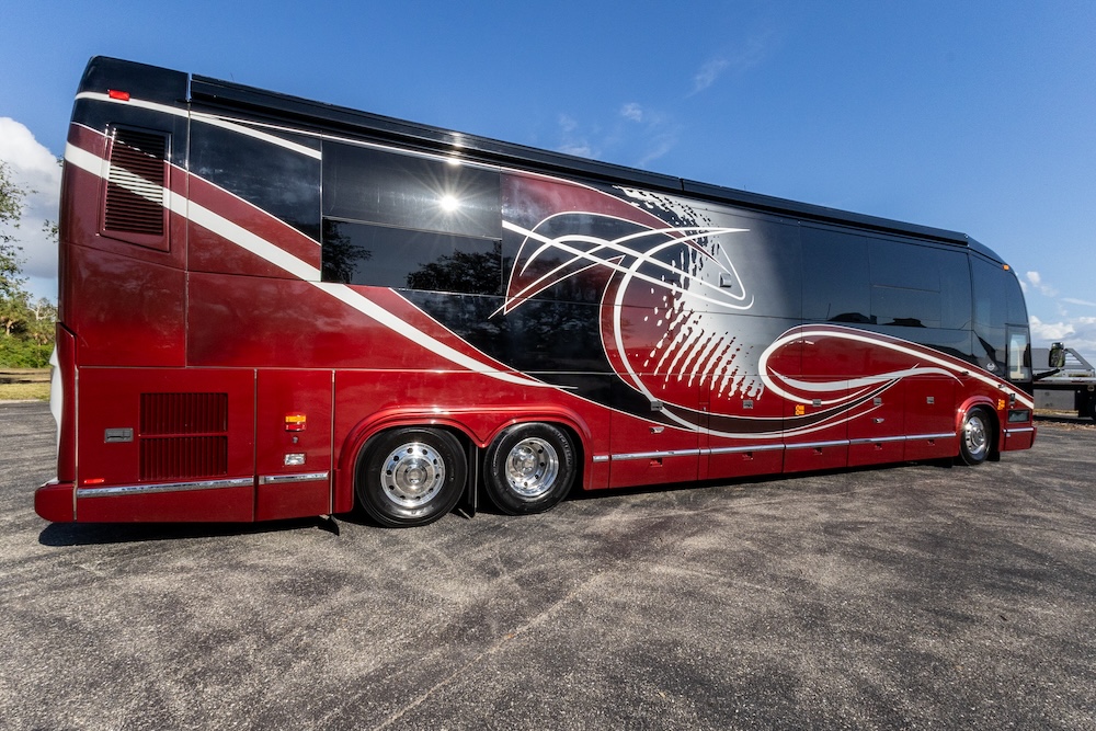 2009 Prevost Marathon  H3-45 For Sale