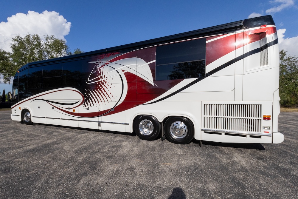 2009 Prevost Marathon  H3-45 For Sale