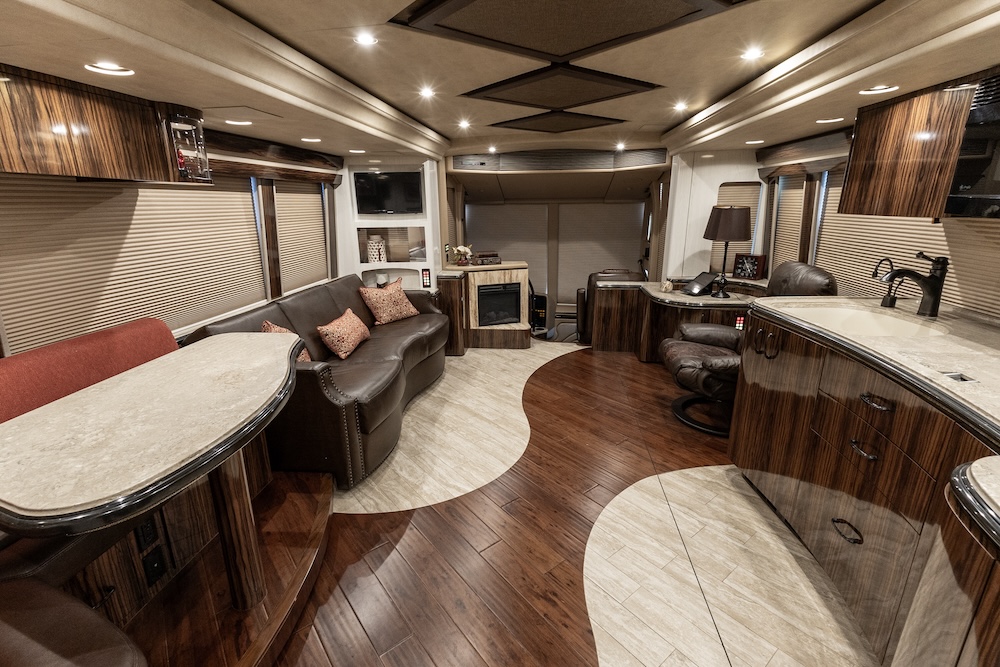 2009 Prevost Marathon  H3-45 For Sale