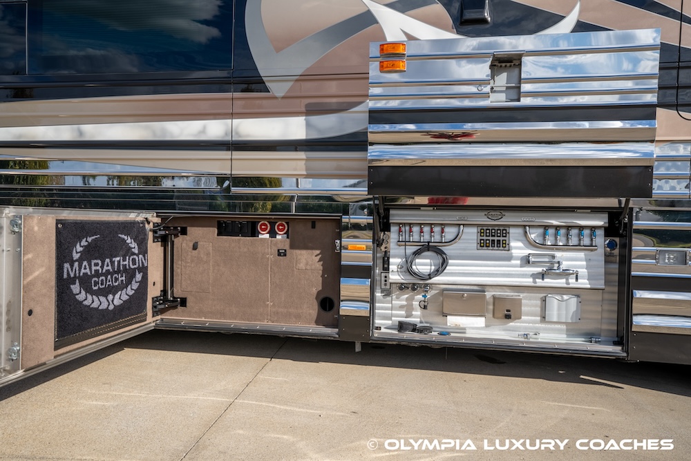 2009 Prevost Marathon XLII For Sale