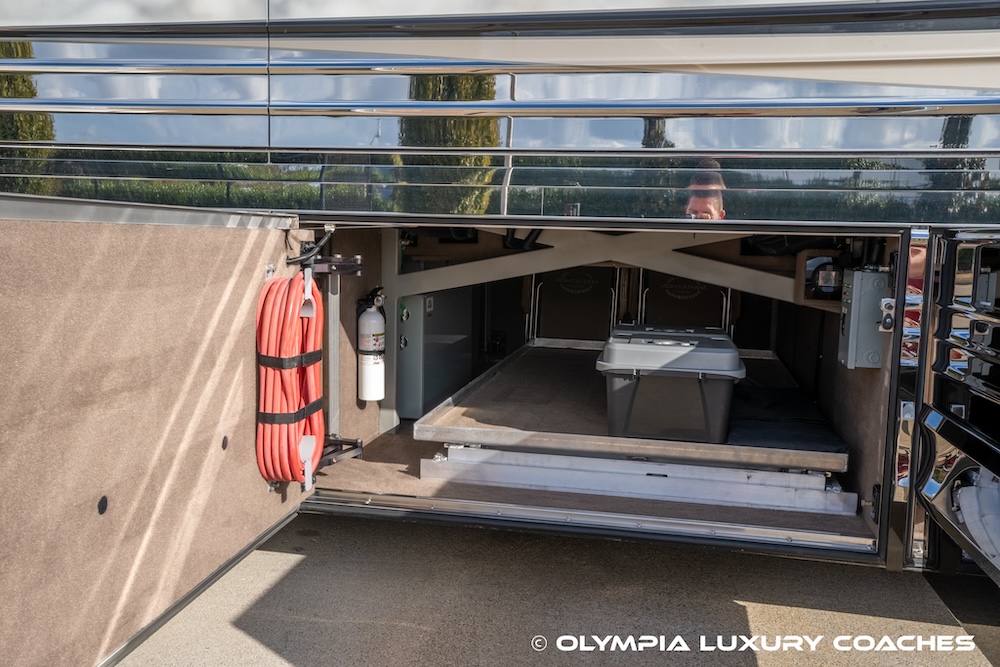 2009 Prevost Marathon XLII For Sale