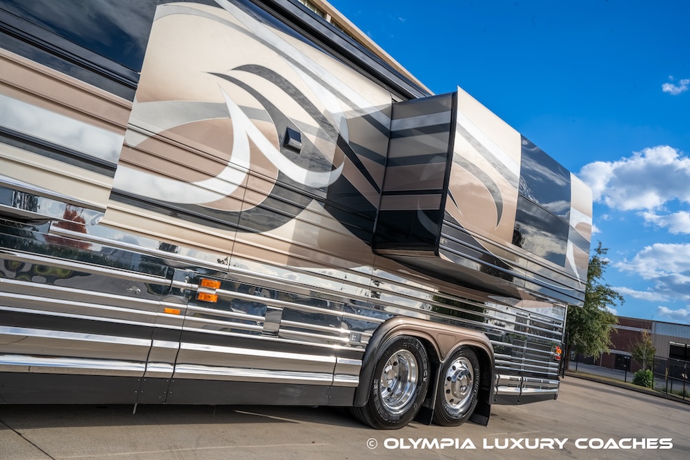 2009 Prevost Marathon XLII For Sale