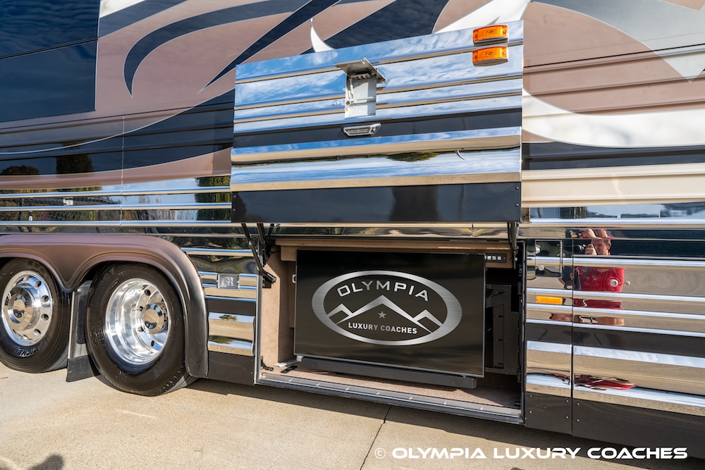 2009 Prevost Marathon XLII For Sale