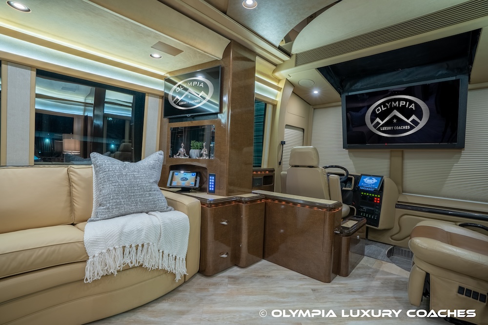 2009 Prevost Marathon XLII For Sale